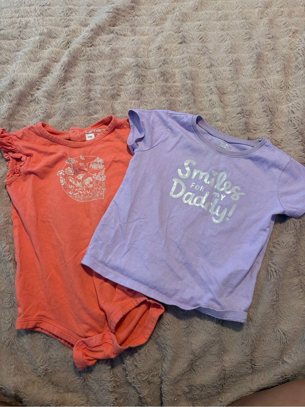 Carhartt Lavender Short-Sleeve Tee with Glitter 'Smiles for Daddy' Graphic